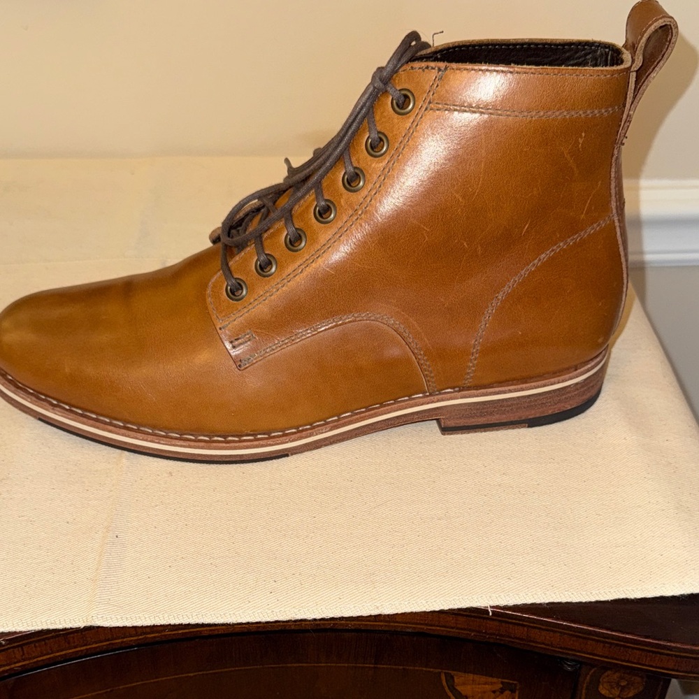 Helm Zind Tan Leather Chukka Boots for Men - Picture 5 of 12